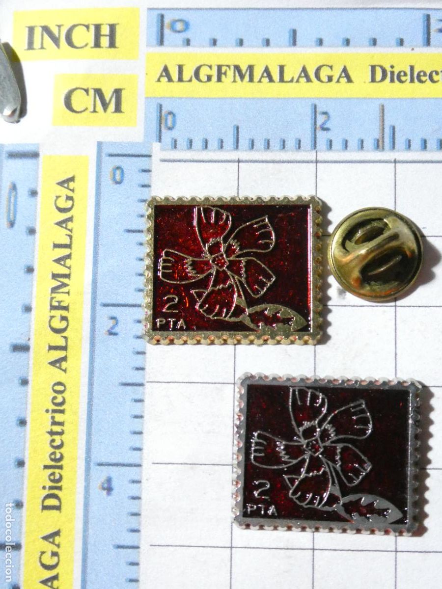 Pins de cole&ccedil;&atilde;o: 2 PINS DE FILATELIA. SELLOS 2 PESETAS FLORES