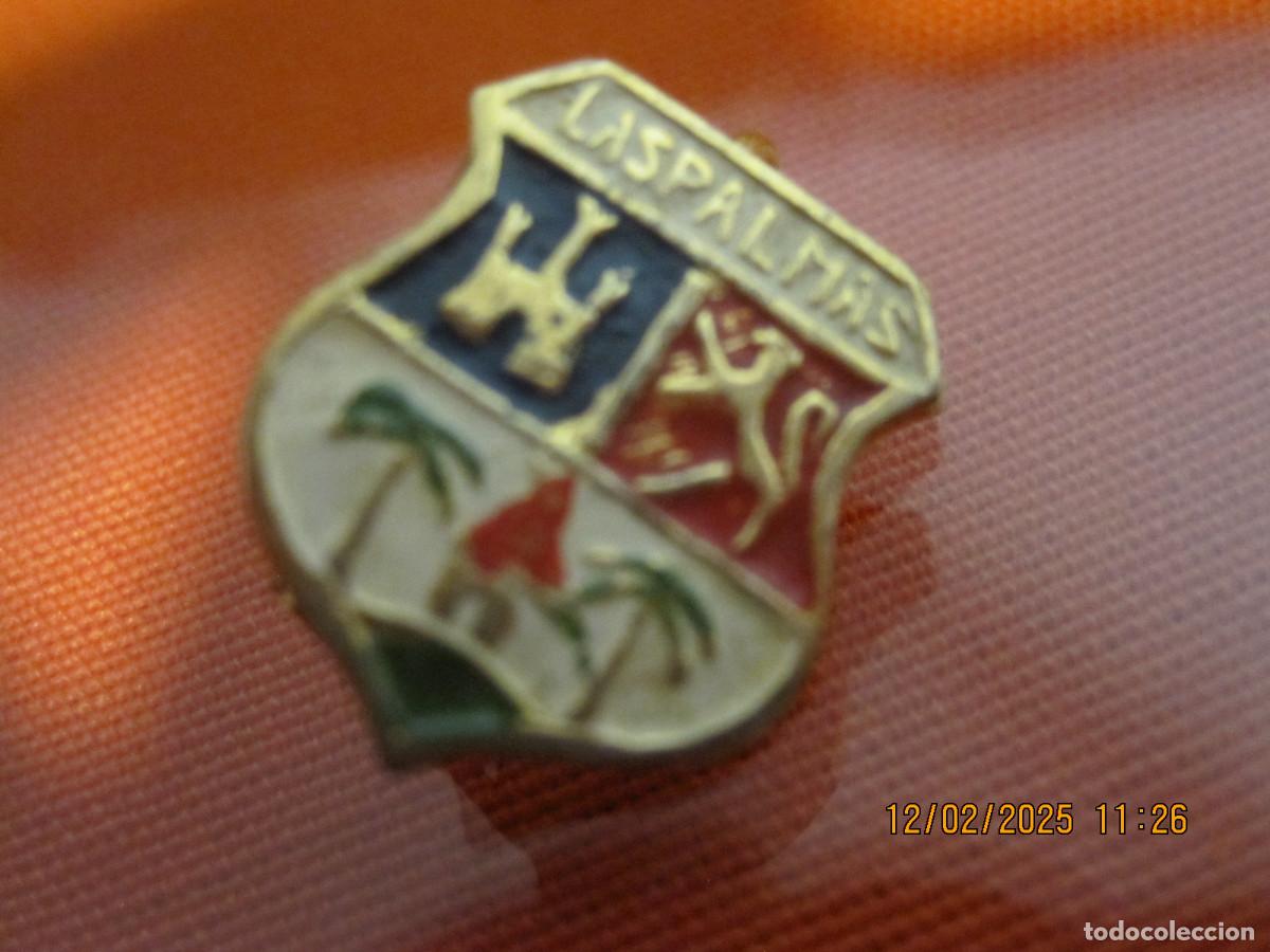 Pins de colecci&oacute;n: ANTIGUA INSIGNIA DE ALFILER ESCUDO LAS PALMAS