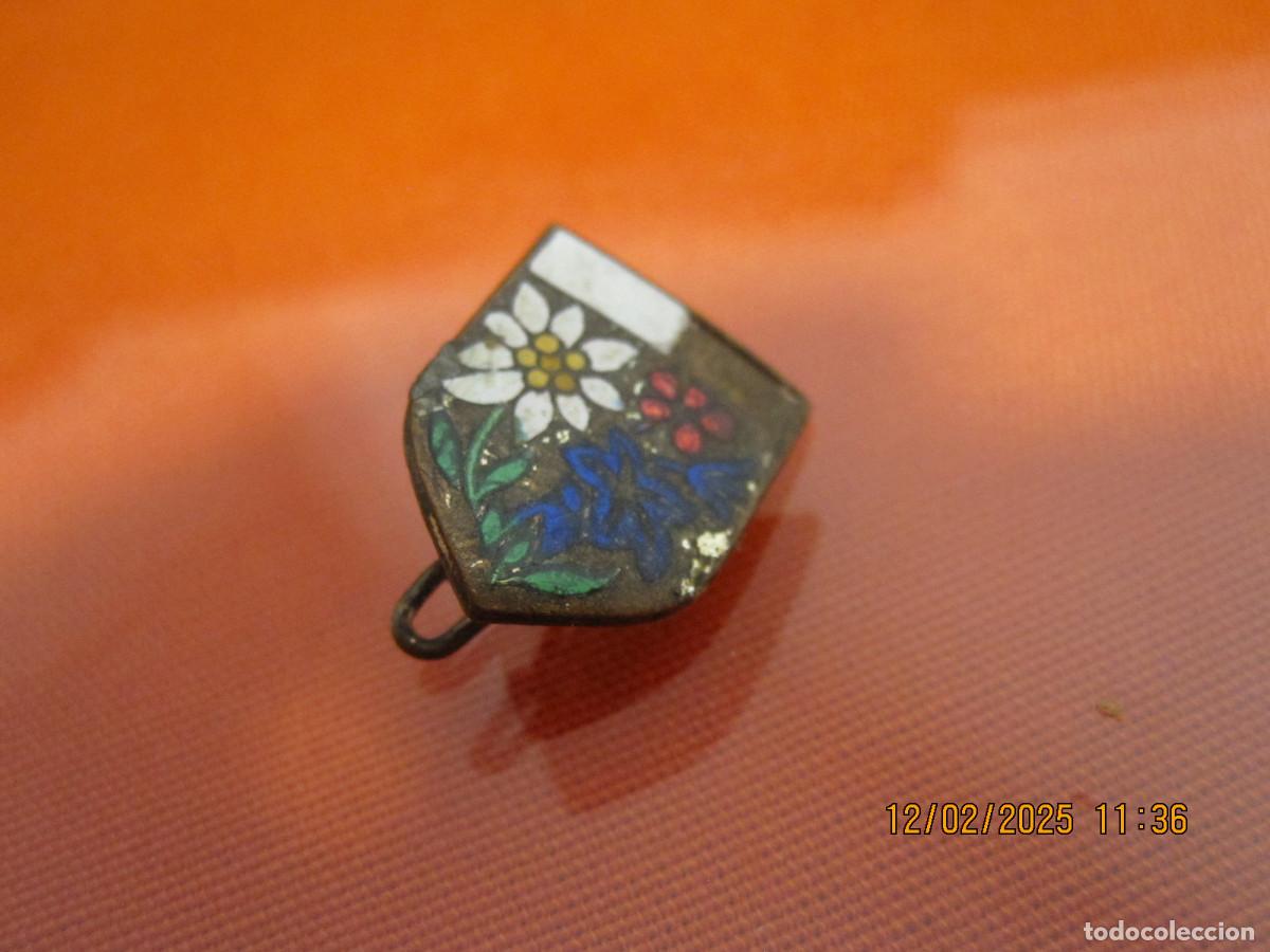 Pins e Spille di collezione: ANTIGUA INSIGNIA PINS DE AGUJA