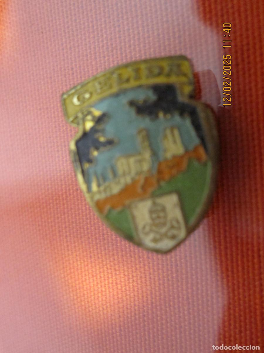 Pins de colecci&oacute;n: ANTIGUA INSIGNIA PINS DE AGUJA DE GELIDA