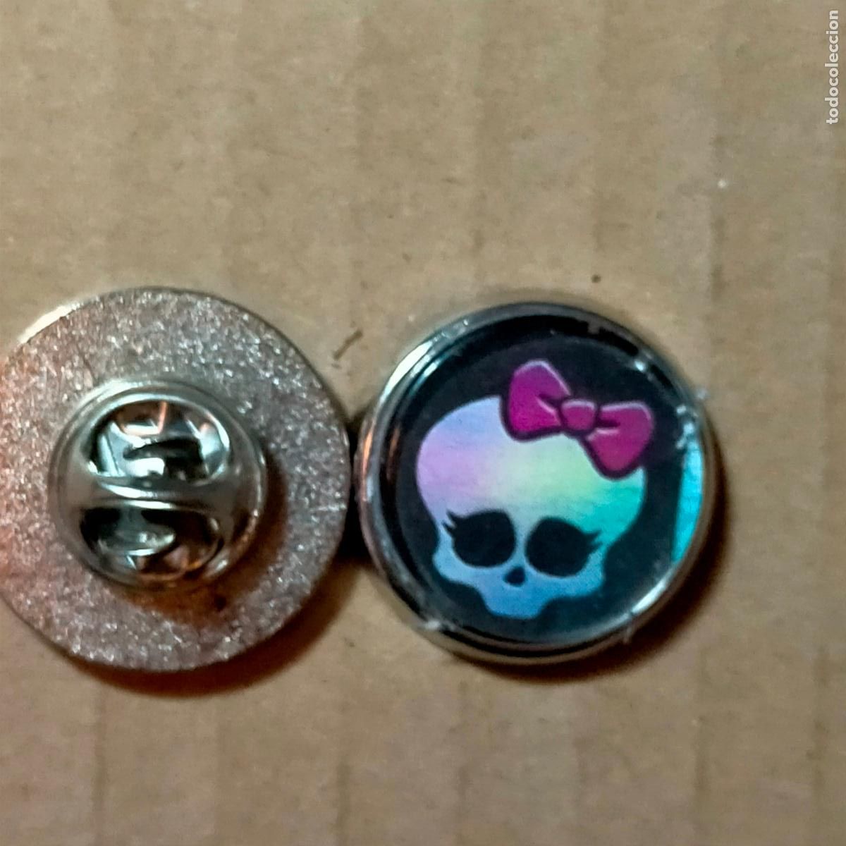 Pins de colecci&oacute;n: PIN REDONDO METAL - juguetes MU&Ntilde;ECAS MONSTER HIGH
