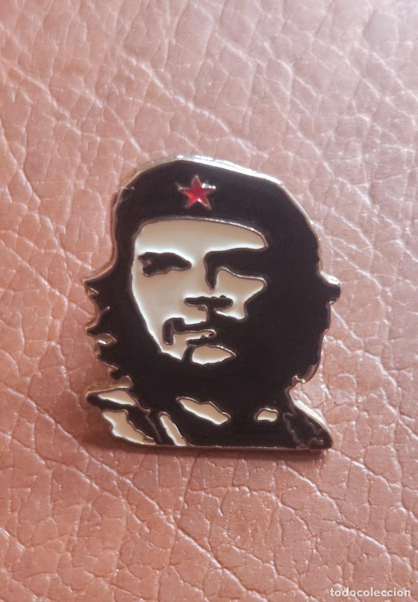 Pins de colecci&oacute;n: Pin - CHE GUEVARA - CHE - gorra con estrella roja - blanco y negro