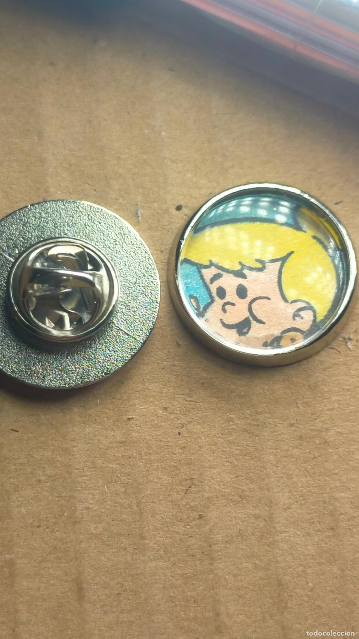 Pin's de collection: PIN REDONDO METAL - dibujos animados los peque&ntilde;os cavernicolas