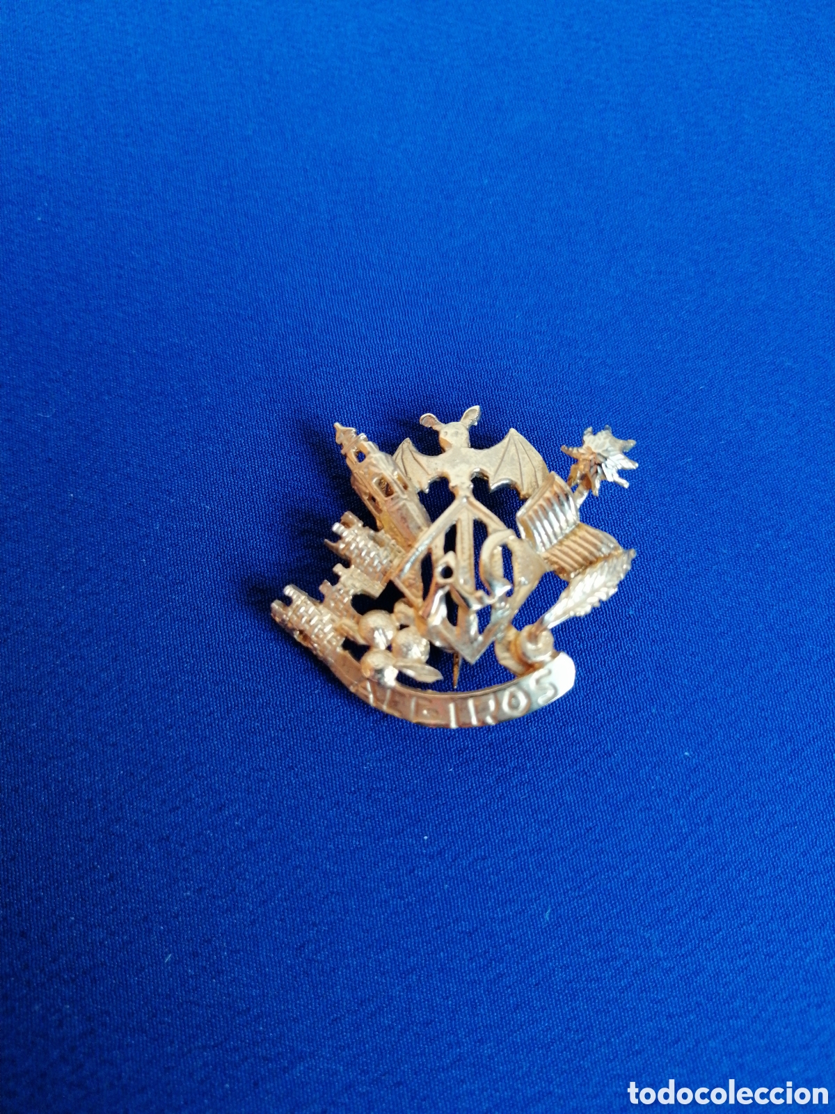 Pin's de collection: ASOCIACI&Oacute;N CULTURAL ALGIROS (VALENCIA) INSIGNIA DE ALFILER