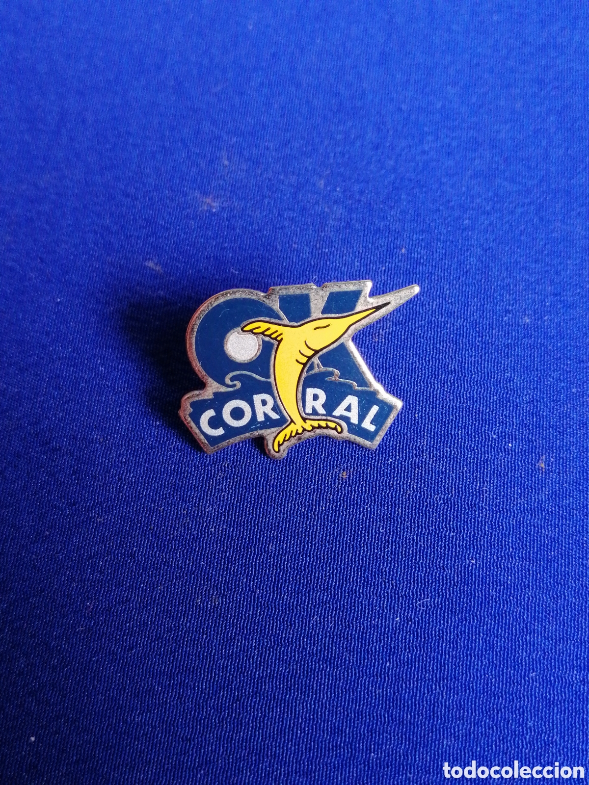 Pins de colecci&oacute;n: OK CORRAL PESCADO PIN - Foto 1