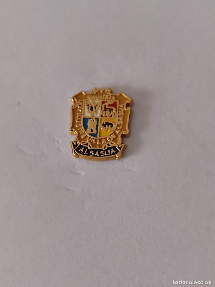Pins de colecci&oacute;n: PIN ESCUDO HERALDICO DE ALSASUA (NAVARRA)