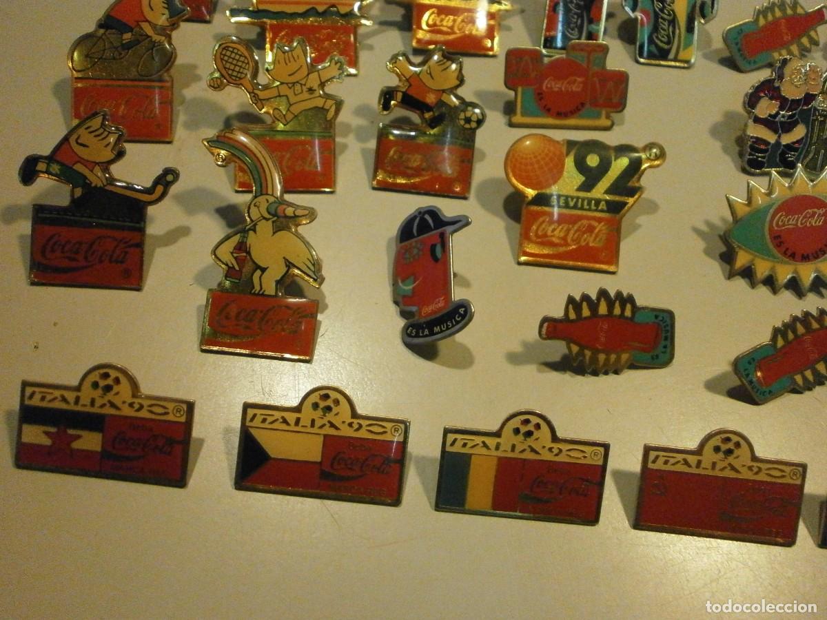 Pins de colecci&oacute;n: lote de 75 pins cocacola - Foto 8