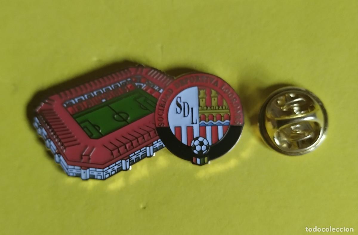 Sammlung von Pins: PIN FUTBOL - ESCUDO MAS ESTADIO - S.D. LOGRO&Ntilde;ES - ESTADIO LAS GAUNAS