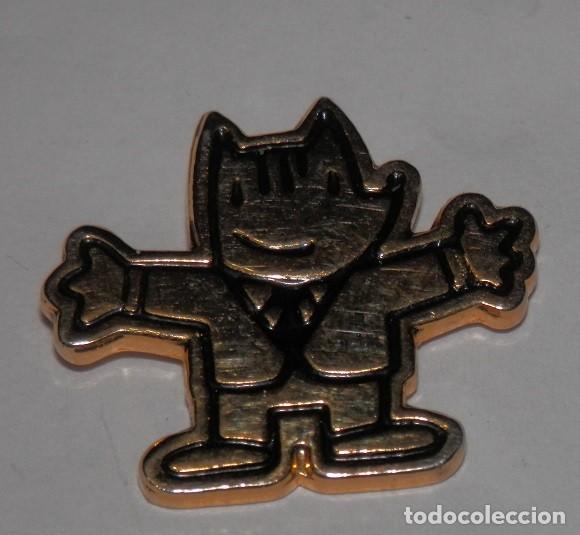 Pins de colecci&oacute;n: UN PIN'S DEL COBY MASCOTA DE LOS JUEGOS OLIMPICOS BARCELONA 1992