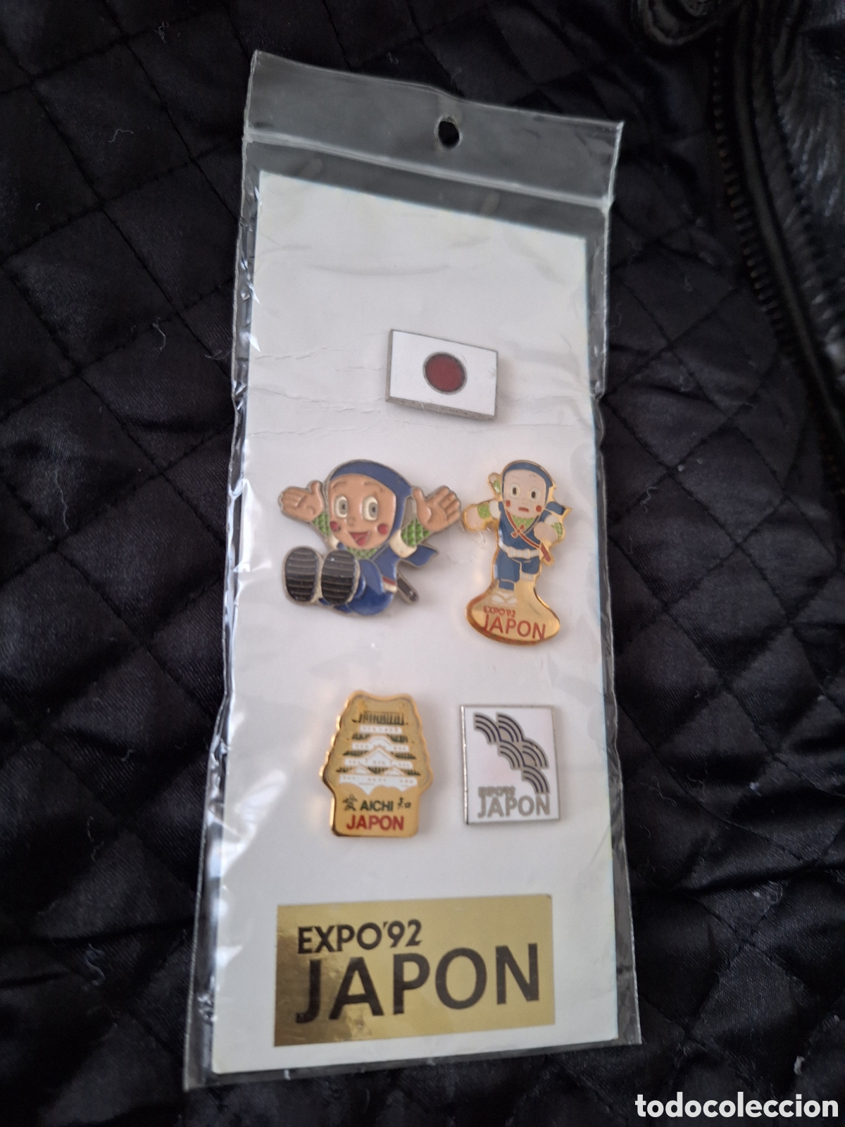 Pins de colecci&oacute;n: 5 pins Expo 92 en funda