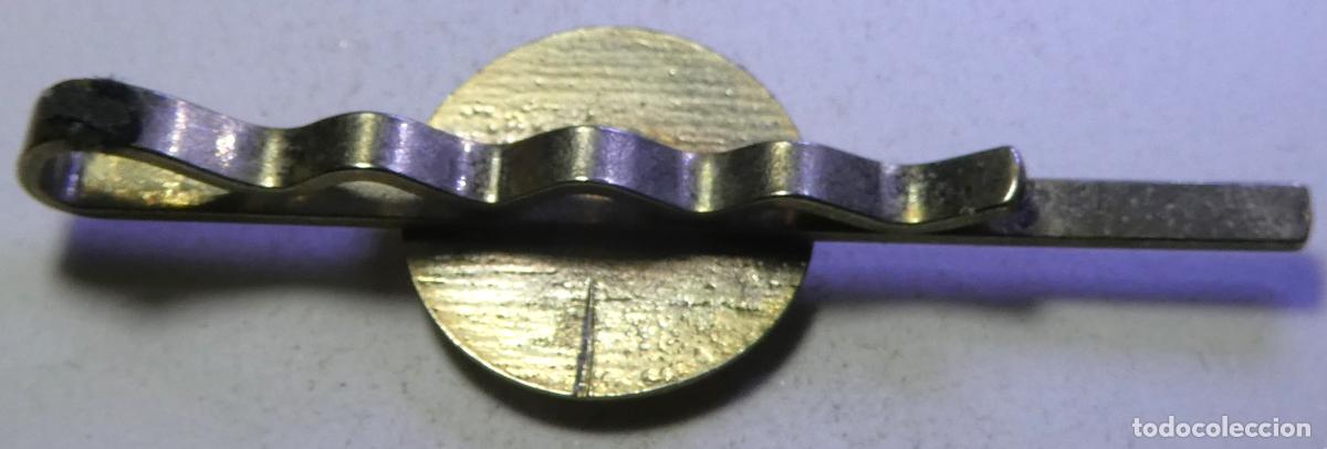 Pins de colecci&oacute;n: pasador de corbata letra A - Foto 2