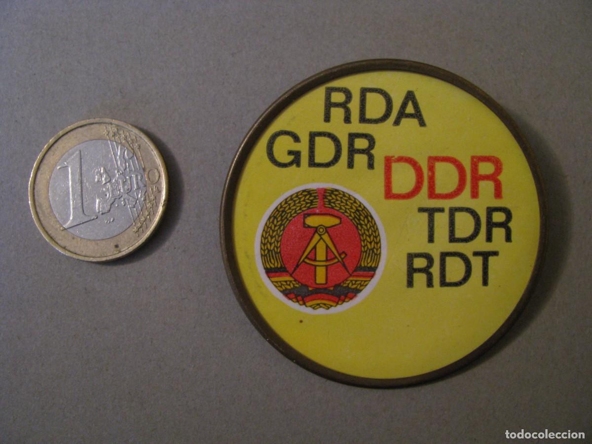 Pins de colecci&oacute;n: PIN DE RDA, DDR, GDR, TDR, RDT. ALEMANIA ESTE. 5 CM.