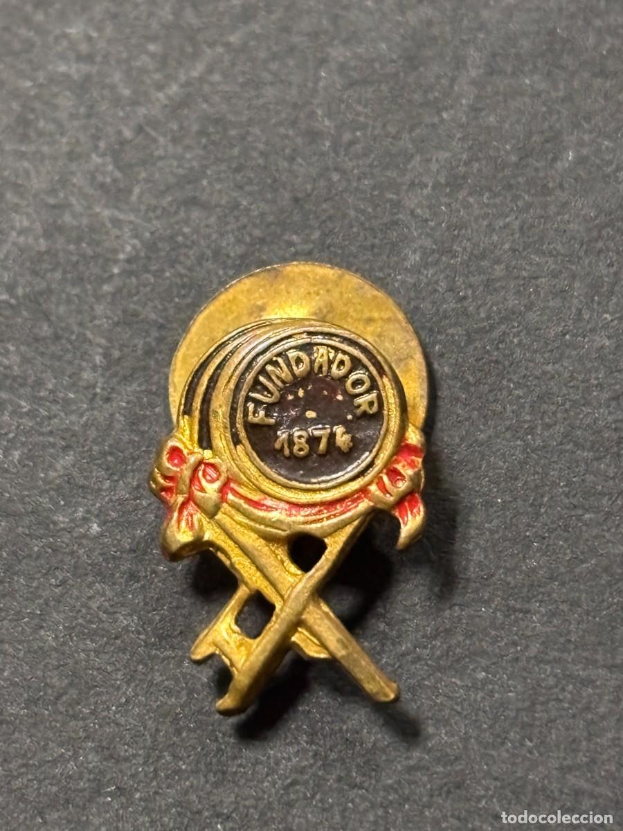 Pins de colecci&oacute;n: PIN PUBLICITARIO BODEGA FUNDADOR. MEDIDAS APROX.: 1.3 X 1.5 CM