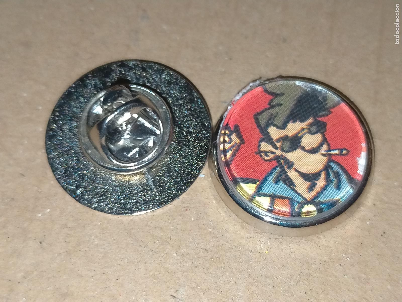 Pins e Spille di collezione: PIN REDONDO METAL - personaje de c&oacute;mic Johnny roqueta