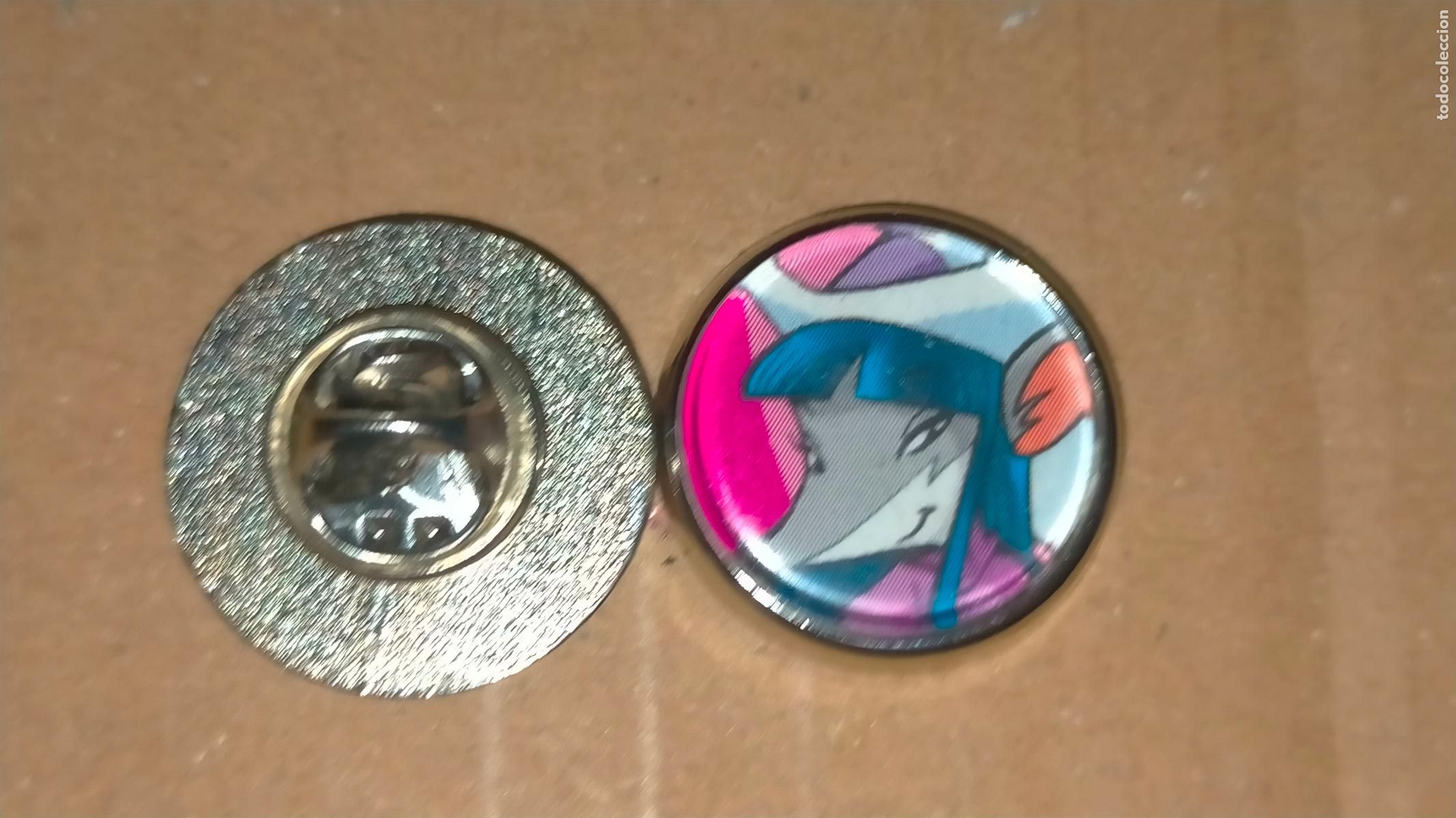 Pins e Spille di collezione: pin redondo metal - infantil dibujos animados c&oacute;mics Tea Stilton