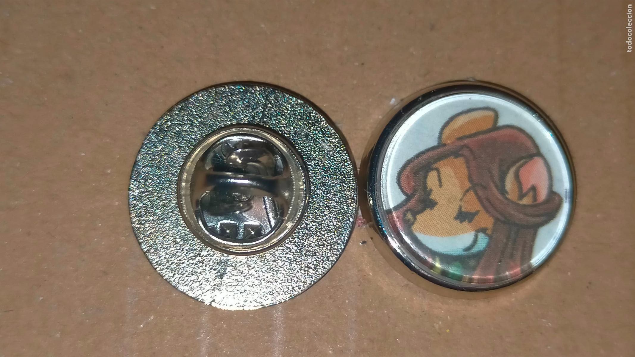 Pins e Spille di collezione: pin redondo metal - infantil dibujos animados c&oacute;mics Tea Stilton