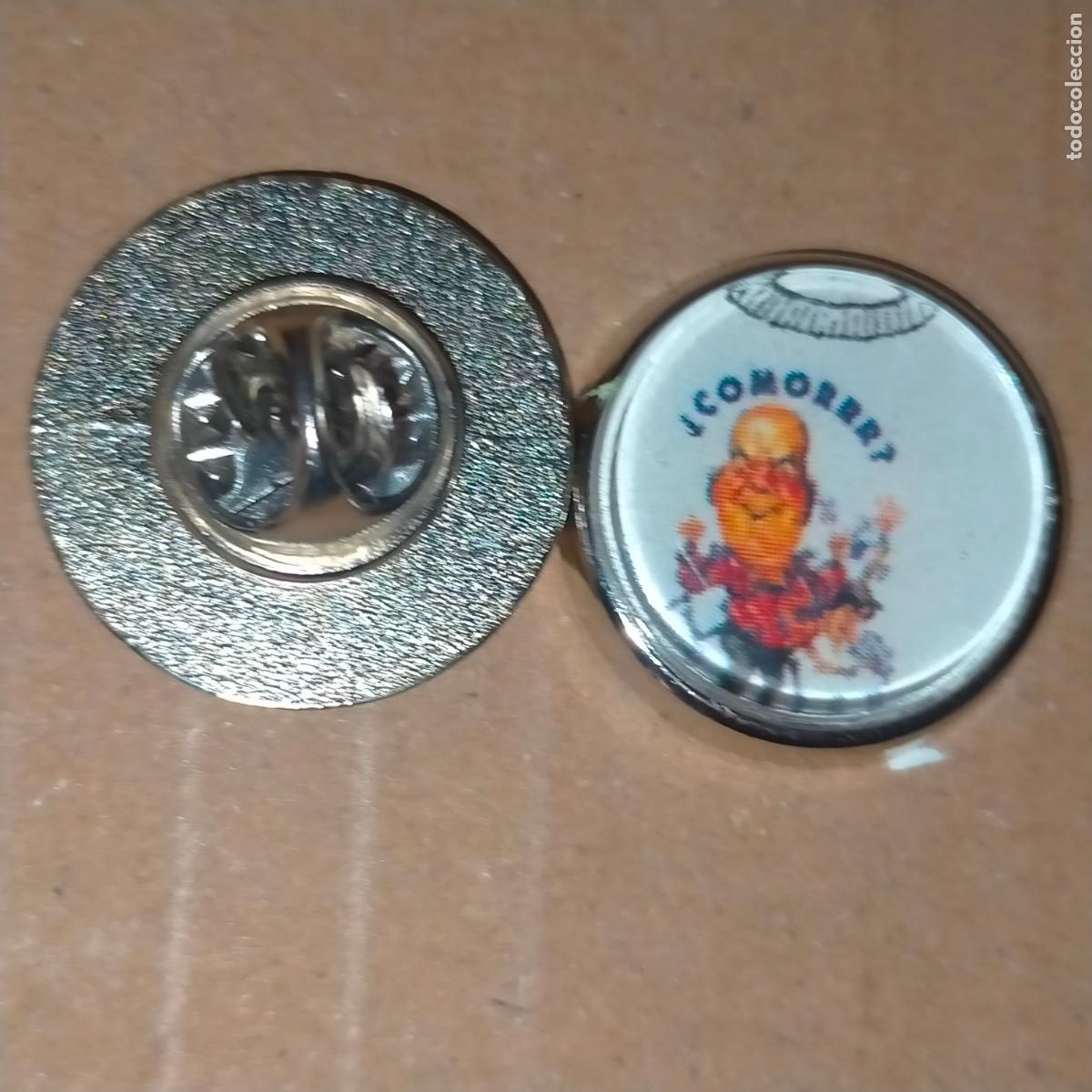 Collection pins: PIN REDONDO METAL - c&oacute;mic humor chiquito de la calzada