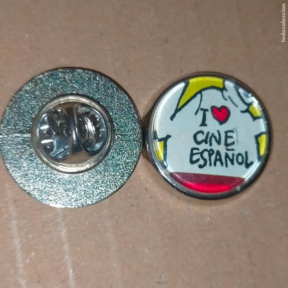 Pin's de collection: PIN REDONDO METAL - yo amo el cine espa&ntilde;ol
