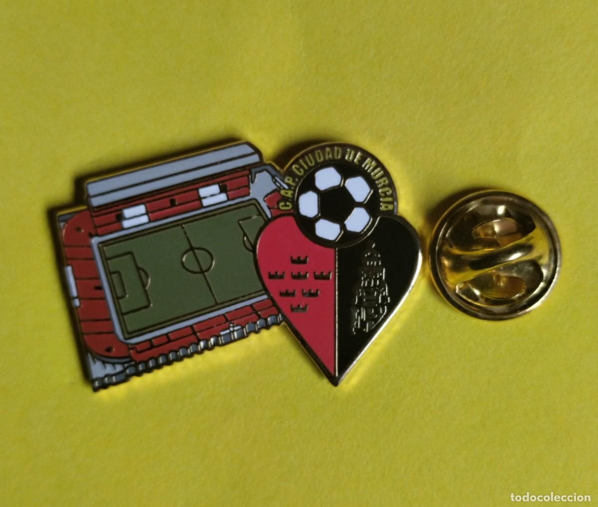 Pins de colecci&oacute;n: PIN FUTBOL - ESCUDO MAS ESTADIO - C.A.P. CIUDAD DE MURCIA - ESTADIO LA CONDOMINA