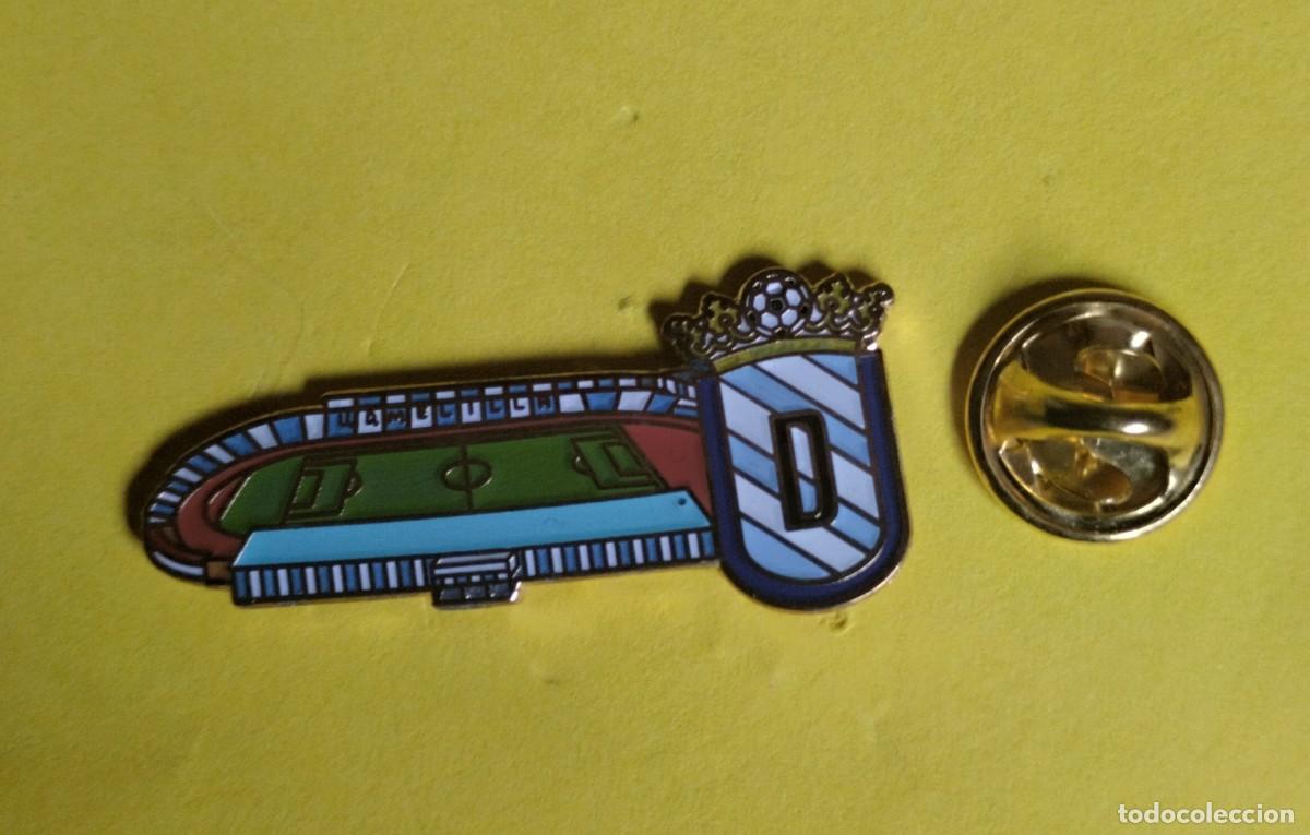 Pins de colecci&oacute;n: PIN FUTBOL - ESCUDO MAS ESTADIO - DEPORTIVO MELILLA - ESTADIO ALVAREZ CARO