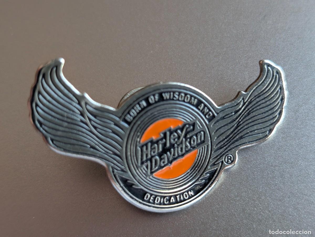 Pins de colecci&oacute;n: PIN DIFICIL MOTOR CYCLES - HARLEY DAVIDSON - HD SOLID BRASS - Foto 1