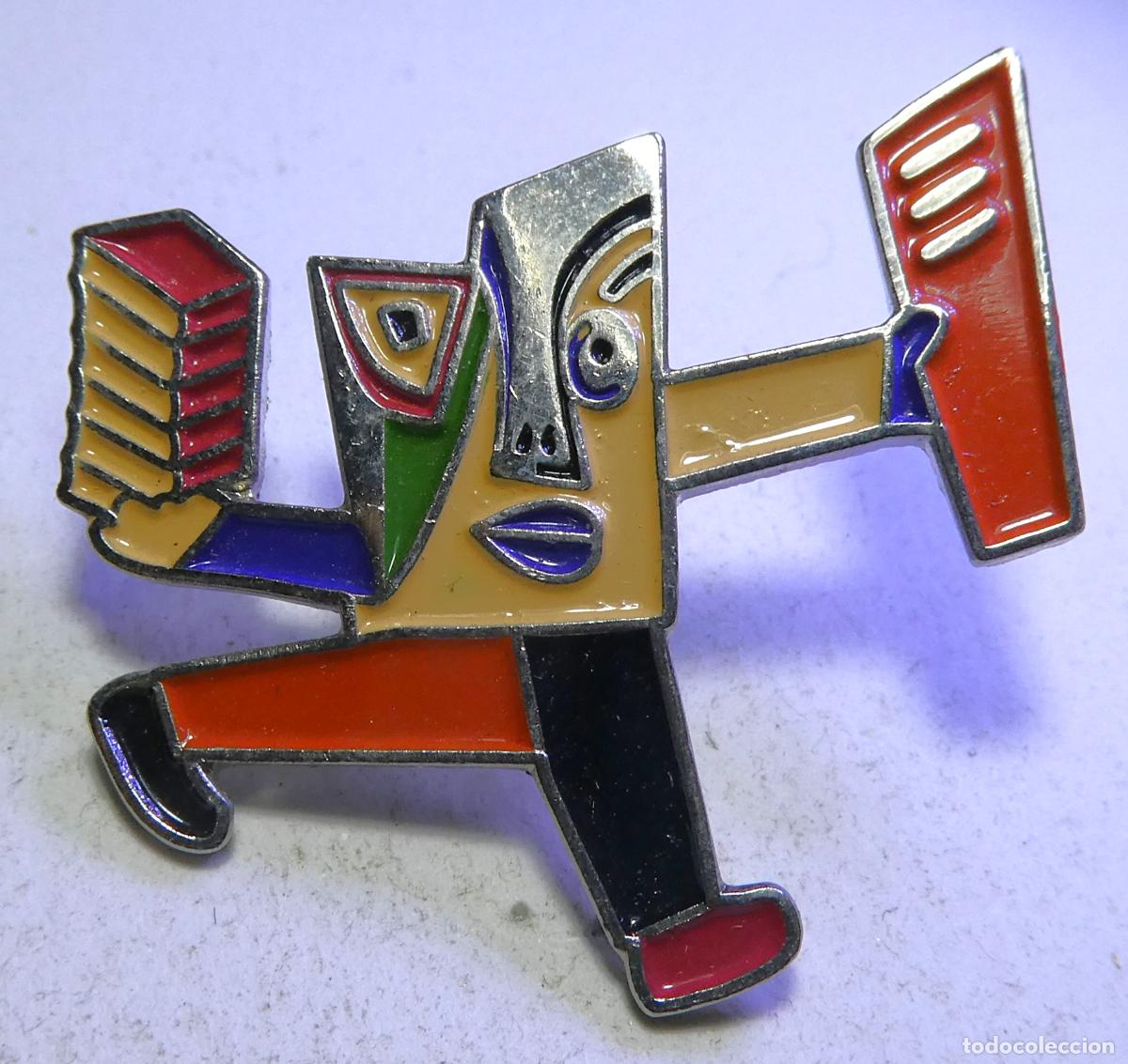 Pins de colecci&oacute;n: pin de Javier Mariscal, para c&iacute;rculo de lectores , de pincho