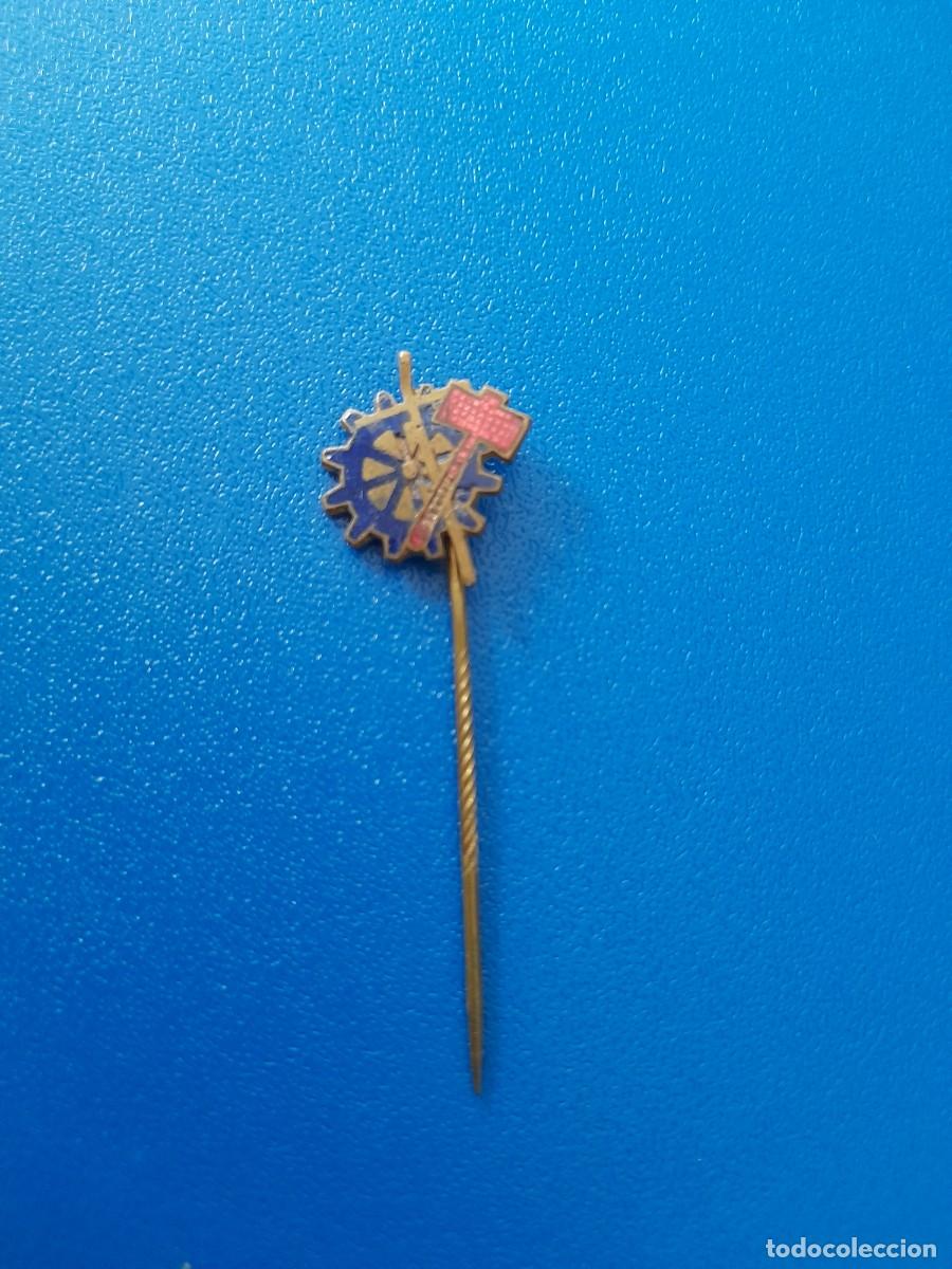 Pins de colecci&oacute;n: Alfiler antiguo esmaltado. - Foto 1