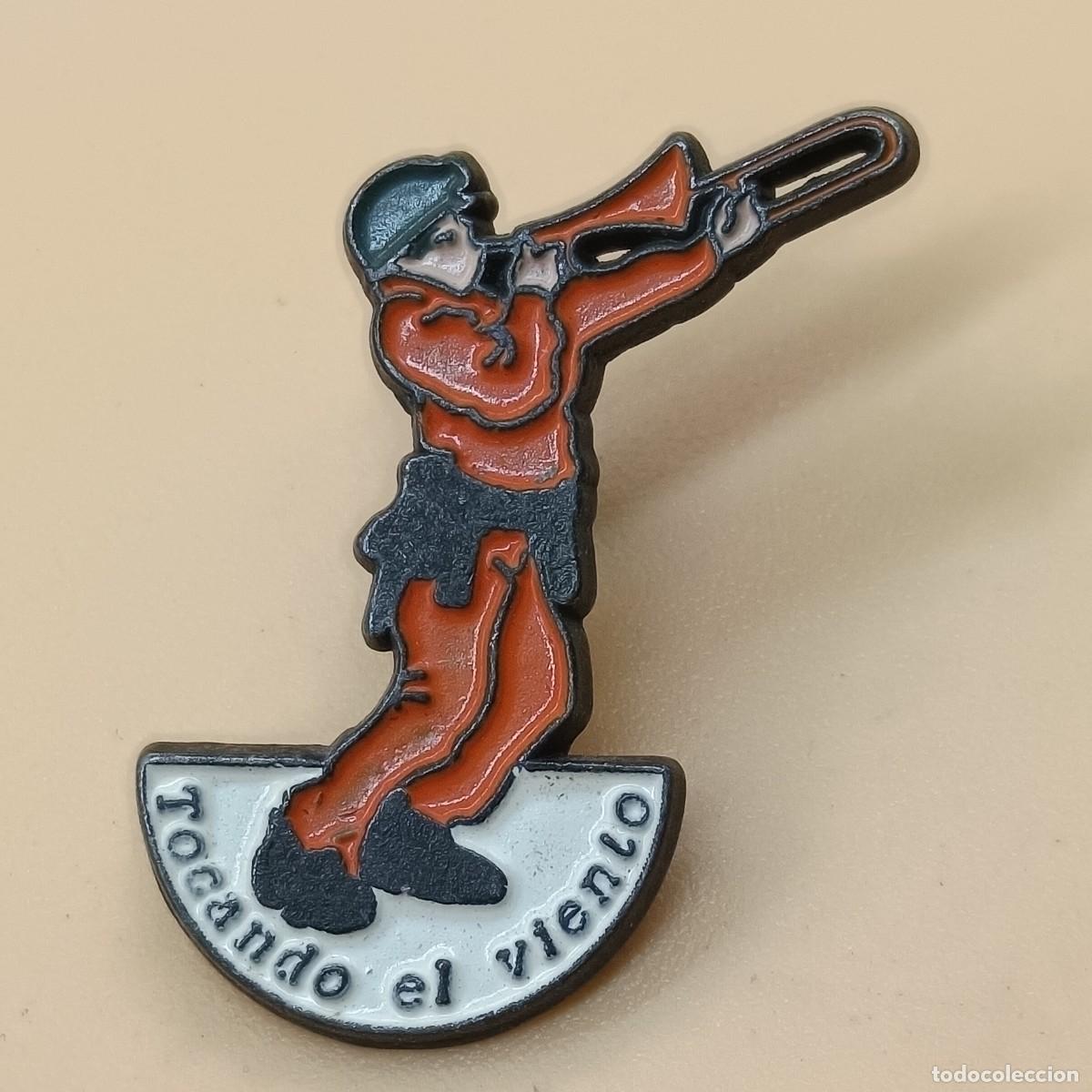 Pins de colecci&oacute;n: PIN - TOCANDO AL VIENTO