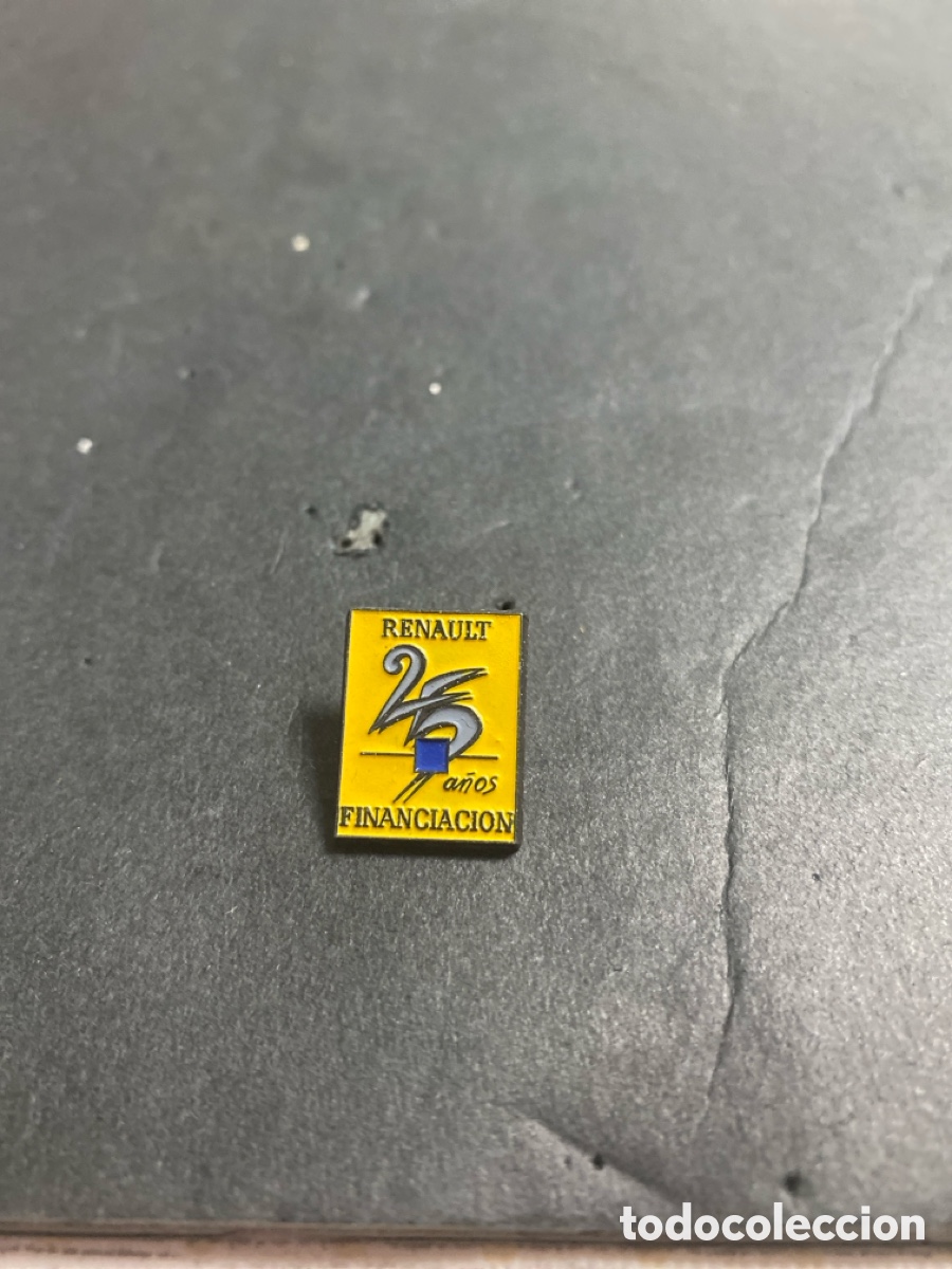 Pins de colecci&oacute;n: Pin Renault 25 a&ntilde;os financiacion