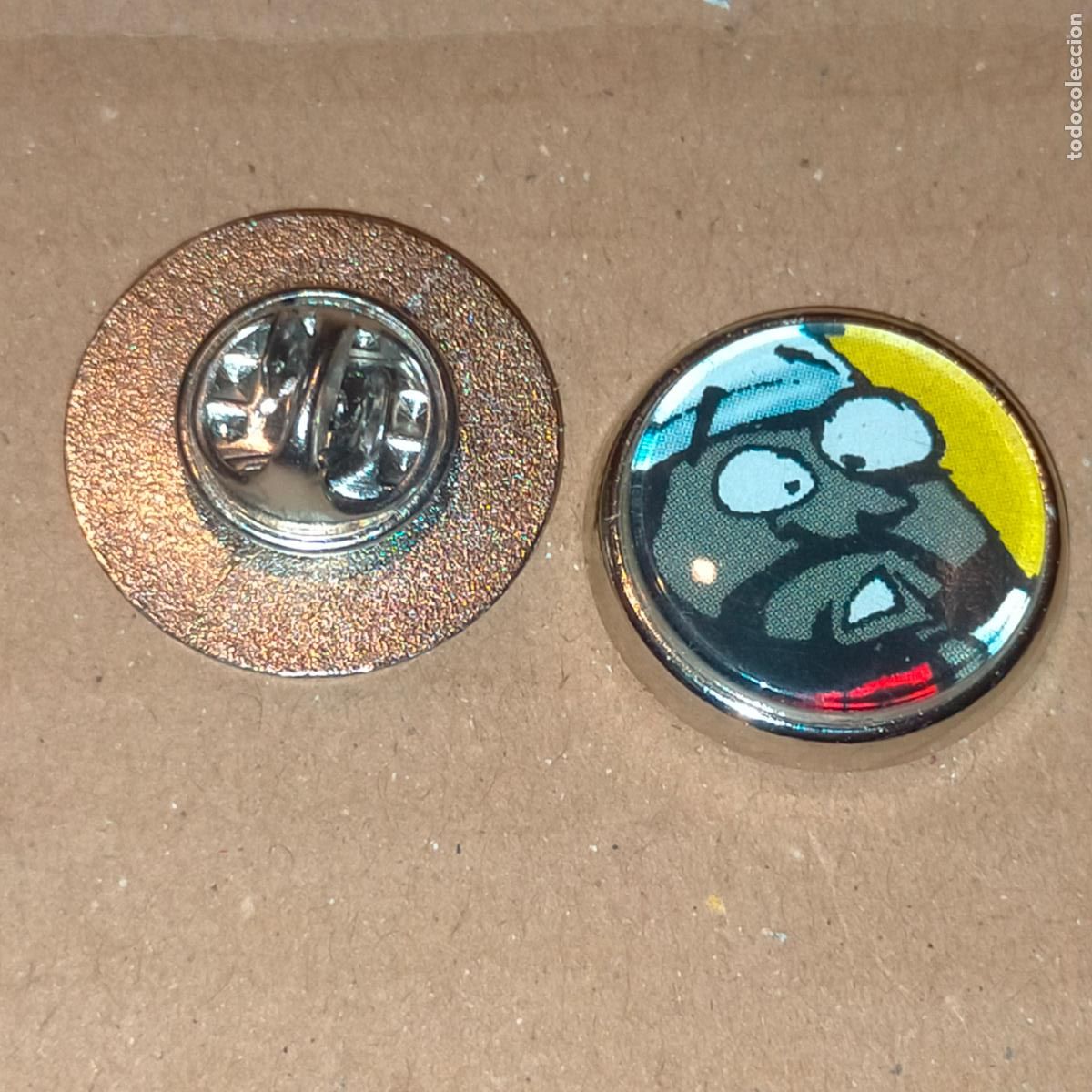 Pin's de collection: PIN REDONDO METAL - dibujos animados show park