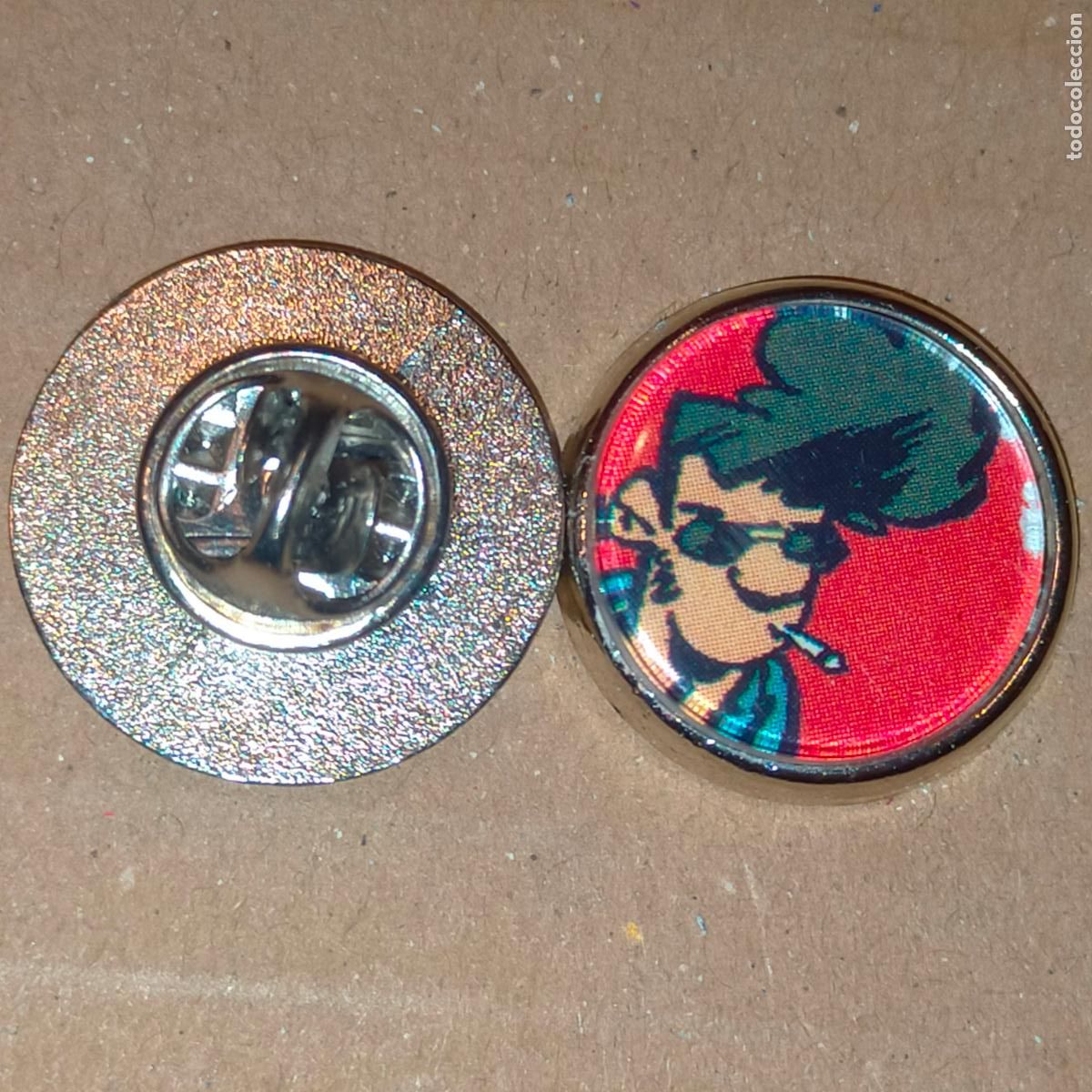 Pin's de collection: PIN REDONDO METAL - dibujos Johnny roqueta