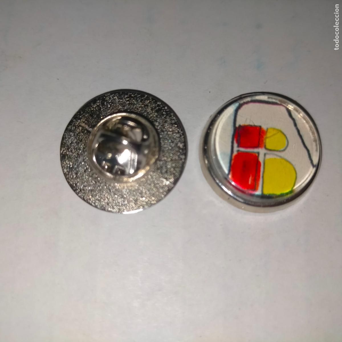 Pin's de collection: pin redondo metal - LOGO LINEAS AEREAS IBERIA