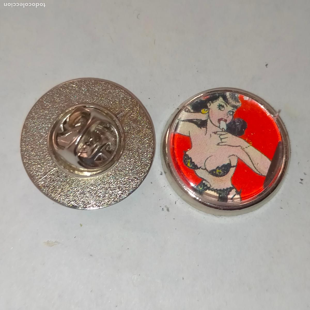 Pins de colecci&oacute;n: pin redondo metal - HUMOR COMIC CLARA DE NOCHE