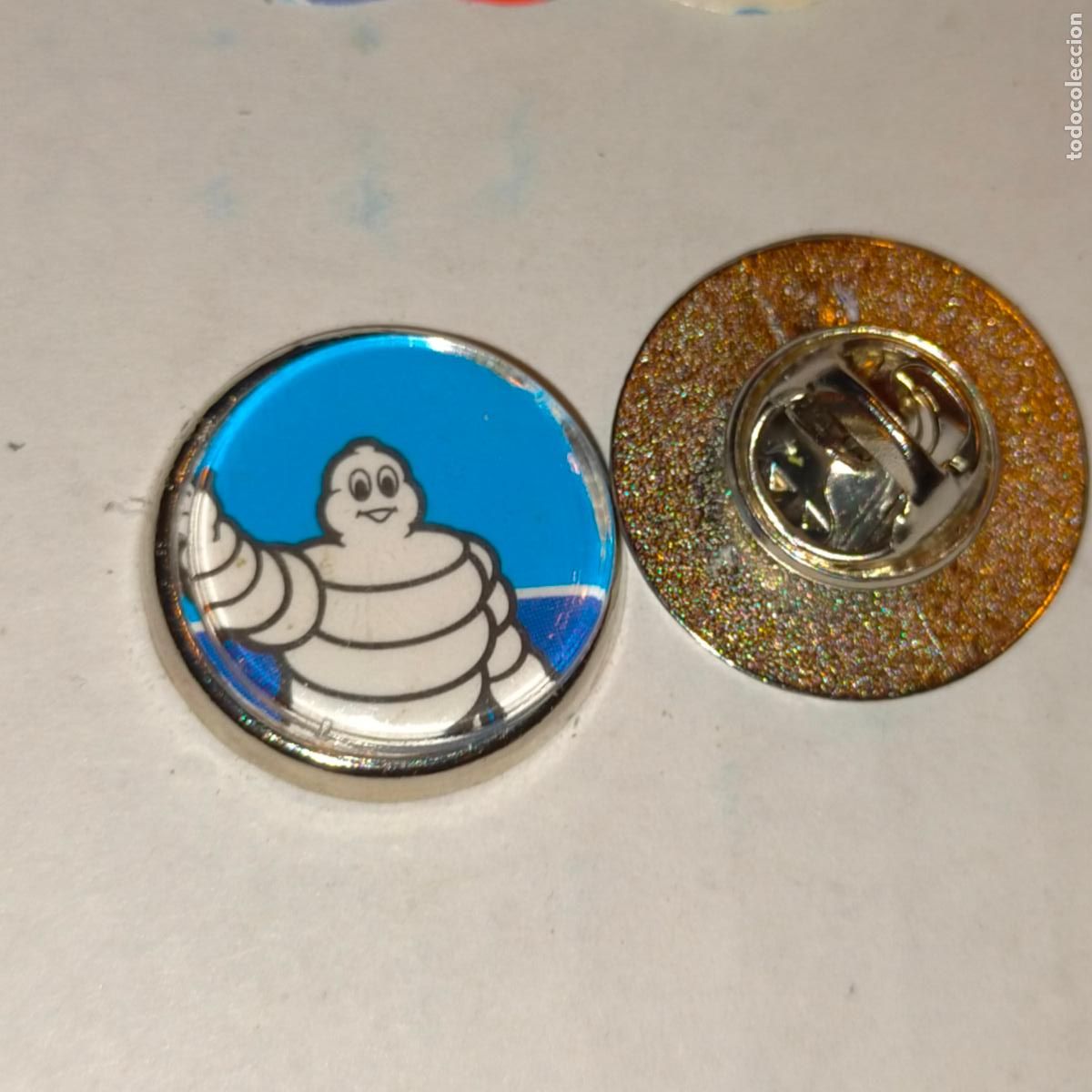 Pin's de collection: pin redondo metal - neum&aacute;ticos marca Michel&iacute;n