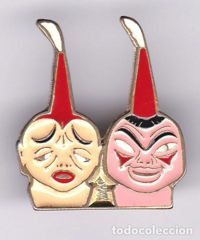 Pins de colecci&oacute;n: Pins de los Gigantes de Castertelcoll - Foto 1