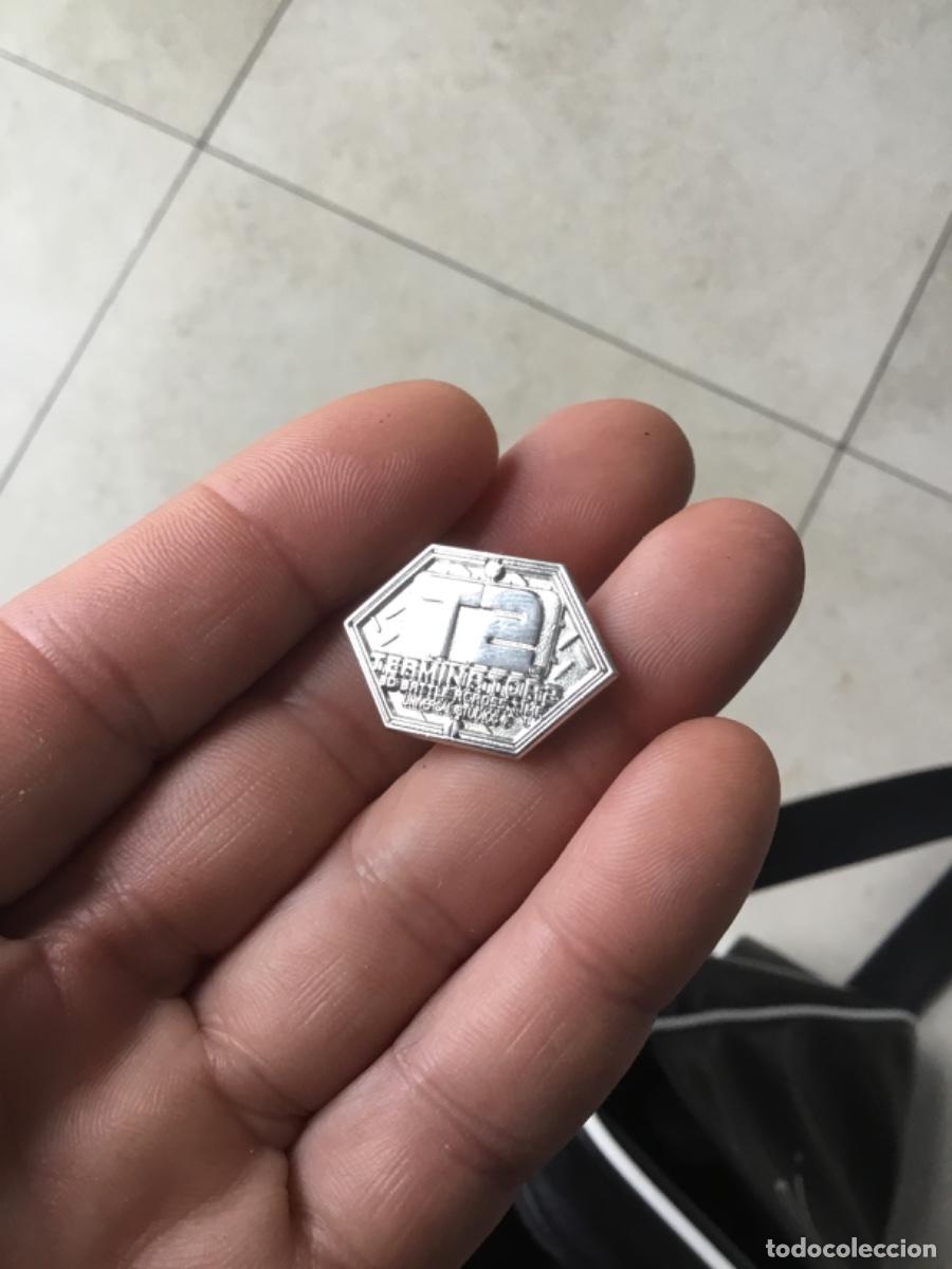 Pins de colecci&oacute;n: Pin terminator 2 ,universal studios - Foto 1