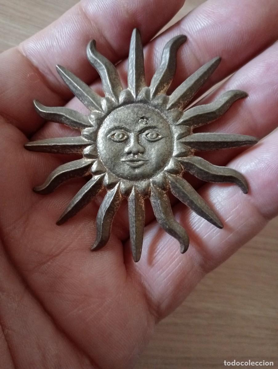 Sammlung von Pins: GRAN BROCHE VINTAGE SOL CON RAYOS , INSIGNIA, PINS ALFILER