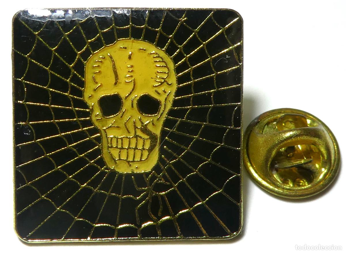 Pins de colecci&oacute;n: Pin Calavera y telara&ntilde;a - Foto 1
