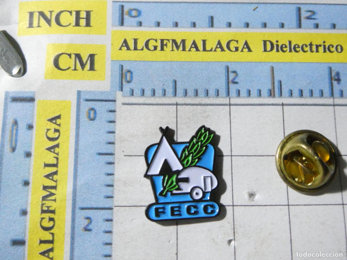 Collection pins: PIN TURISMO CAMPING CARAVANING. FECC FEDERACI&Oacute;N ESPA&Ntilde;OLA ESPA&Ntilde;A