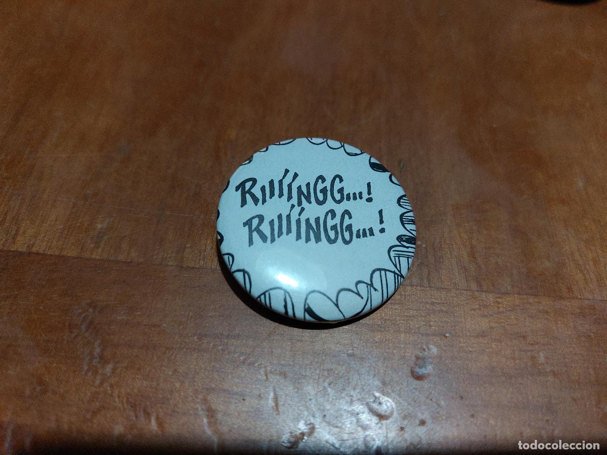 Pins de colecci&oacute;n: RIIIINGG. RIIIINGG BOCADILLO. COMIC. CHAPAS. PIN. 0,31 MM. MET&Aacute;LICA POR DETR&Aacute;S. SIN USO. DIFICIL