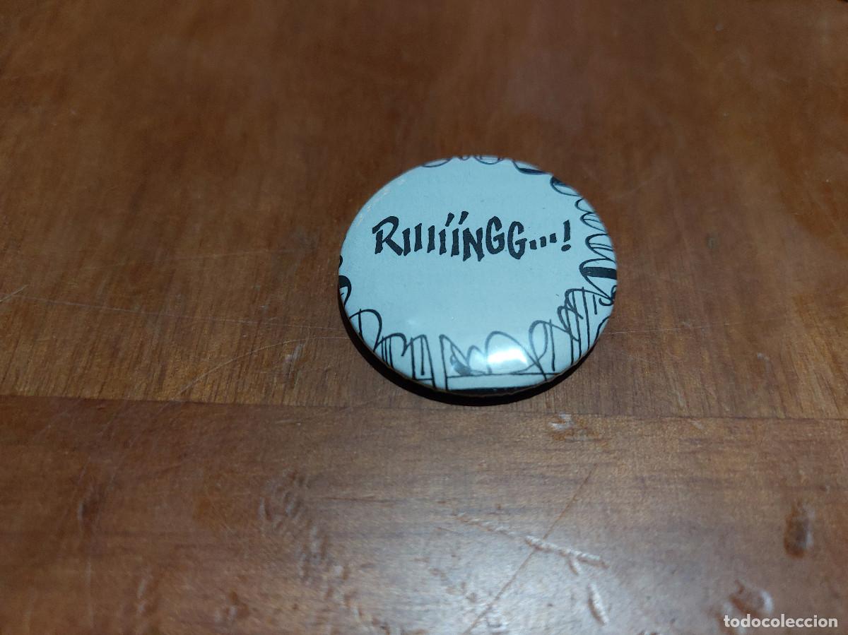 Pins de colecci&oacute;n: RIIIINGG. BOCADILLO. COMIC. CHAPAS. PIN. 0,31 MM. MET&Aacute;LICA POR DETR&Aacute;S. SIN USO. DIFICIL