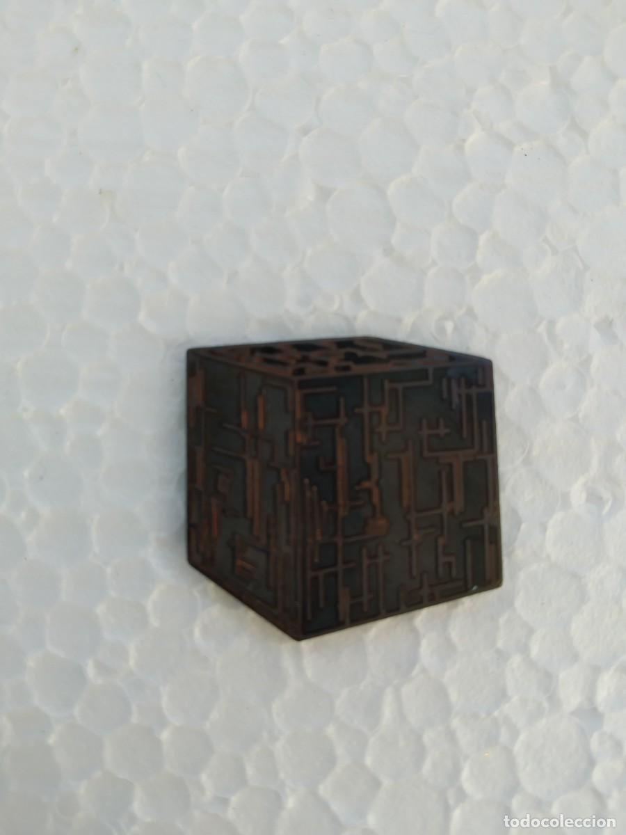 Pins de colecci&oacute;n: PIN PELICULA TERROR &iquest; HELLRAISER ? - Foto 1