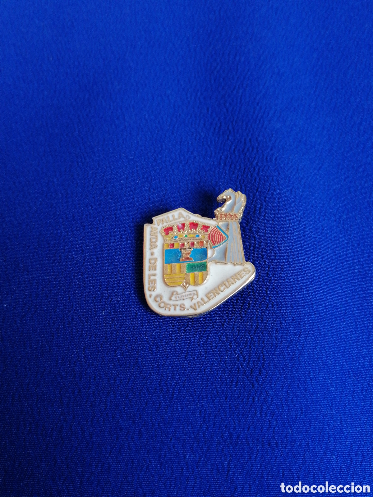 Pins de colecci&oacute;n: FALLA AVENIDA CORTES VALENCIANAS (TURIS) INSIGNIA DE ALFILER