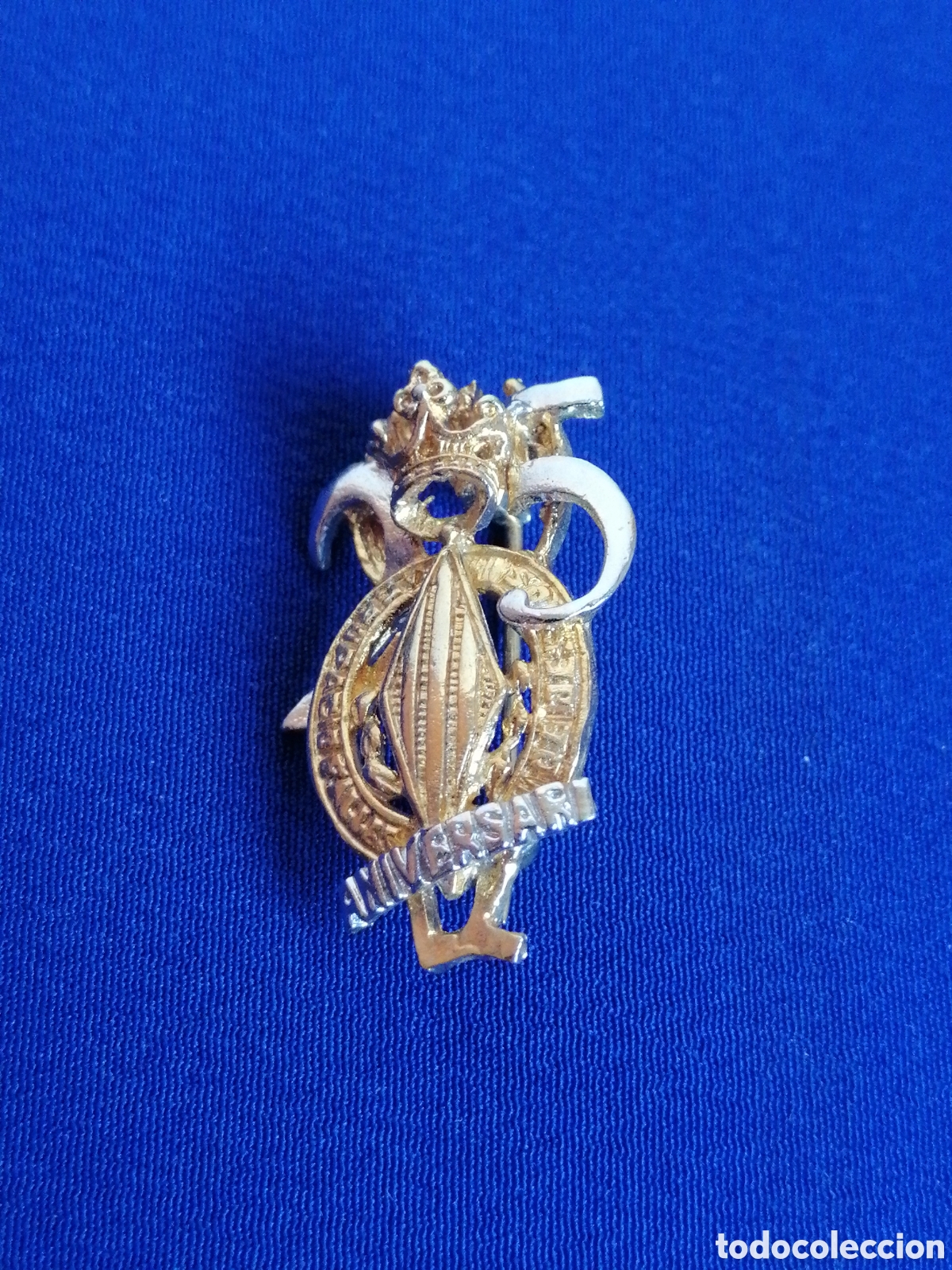 Pin's de collection: AGRUPACI&Oacute;N FALLAS JES&Uacute;S 25 ANIVERSARIO INSIGNIA DE ALFILER