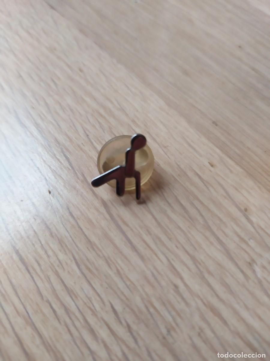 Pins de colecci&oacute;n: PIN DE LA ONCE. NUEVO. - Foto 1
