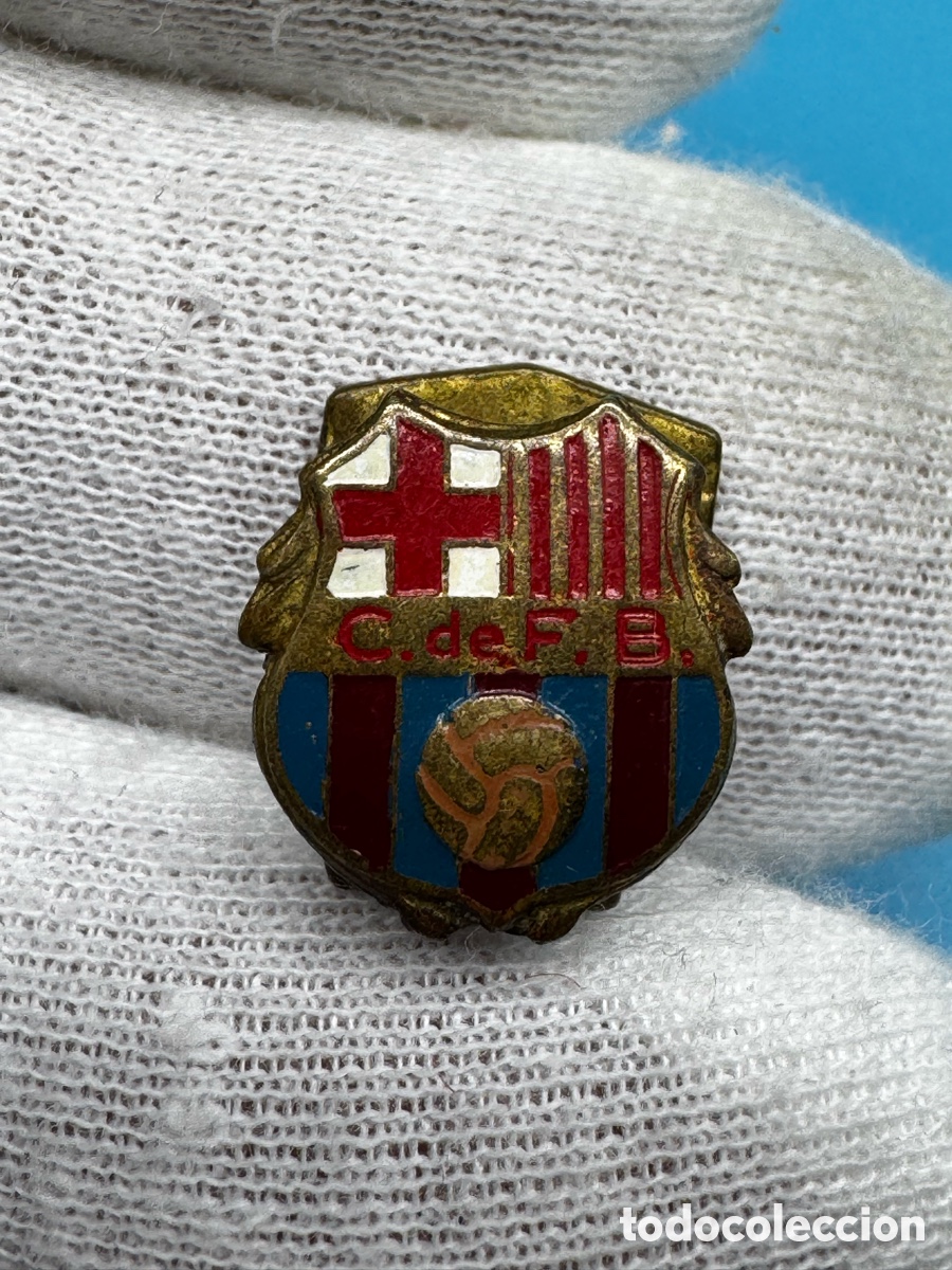 Pins de colecci&oacute;n: Antiguo pin C.de.F.B. Pujol Barcelona