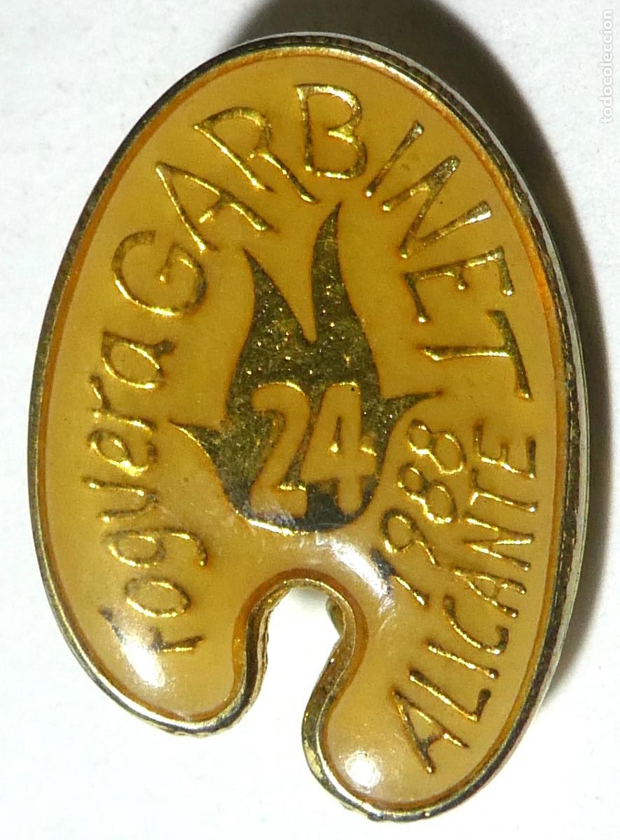 Pin's de collection: PIN Hogueras de Alicante, Hoguera Garbinet 1988, de alfiler