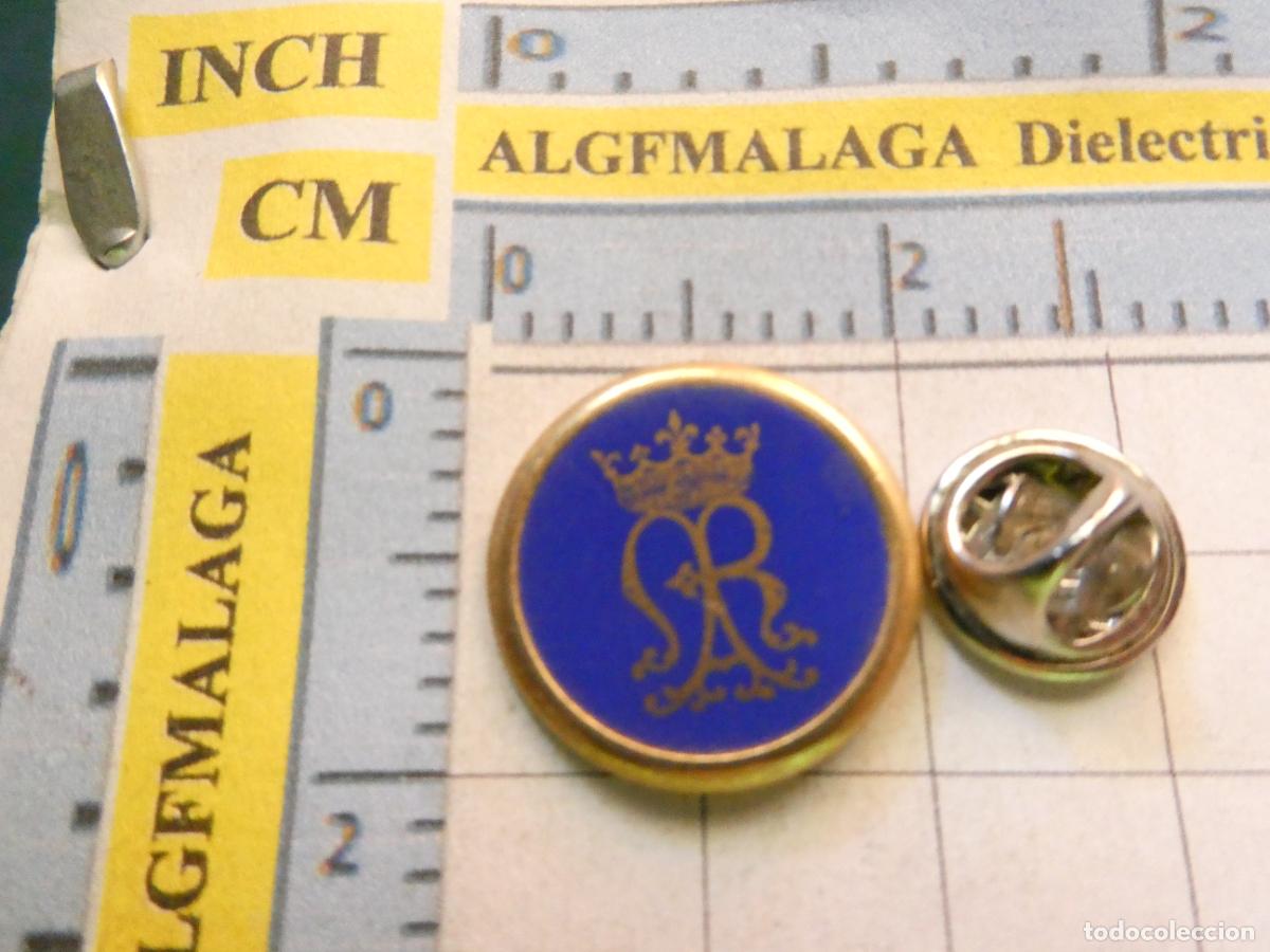 Pins e Spille di collezione: PIN MONOGRAMA TIPO CASA REAL, REY REINA A DETERMINAR?