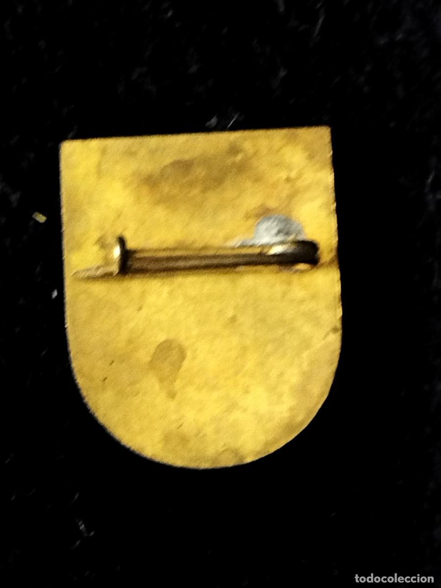 Pins de colecci&oacute;n: Pins - Badges diversos - Foto 10