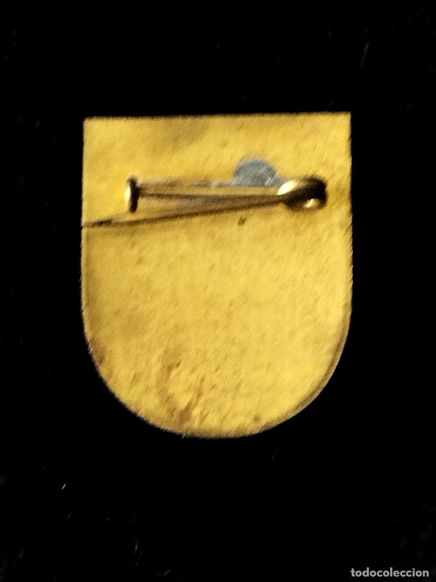Pins de colecci&oacute;n: Pins - Badges diversos - Foto 18